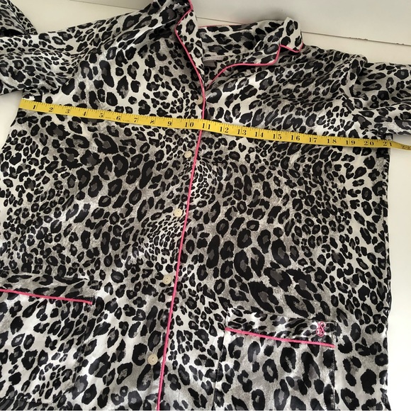 2000s Victoria Secret snow leopard satin pajama set sz M - Picture 10 of 16